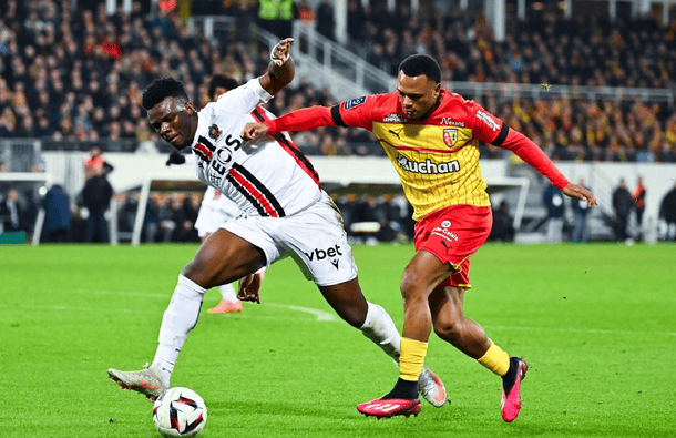 法甲：朗斯VS巴黎FC赛前全方位分析与比分预测