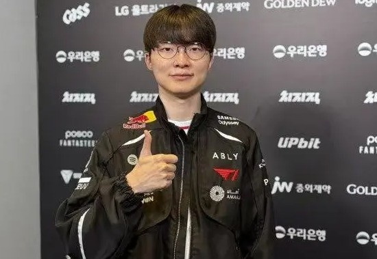 Faker：Peyz在调整打法，队伍也努力发挥其优势